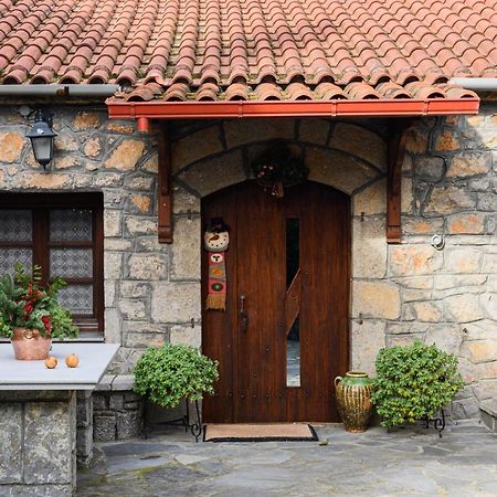 Guesthouse Karahalios Polydrossos Exteriér fotografie