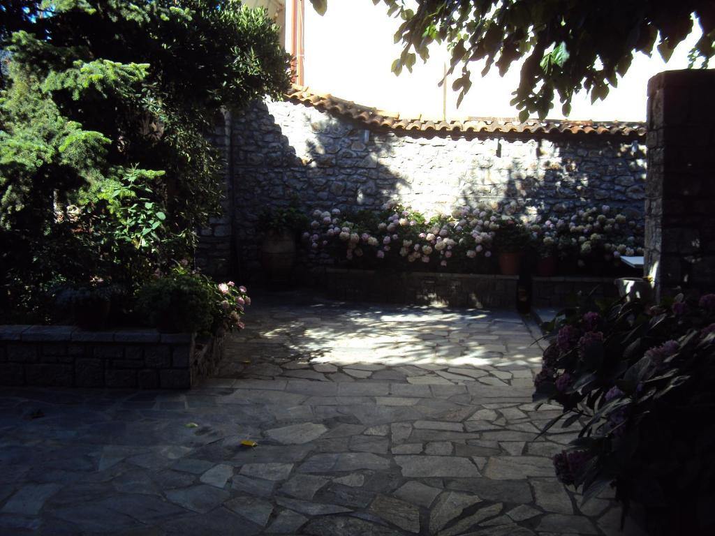 Guesthouse Karahalios Polydrossos Exteriér fotografie